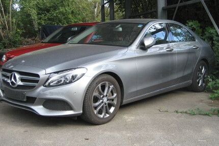 Mercedes-Benz C 250 132.900 km 15.590 &euro; Mönchengladbach 41238