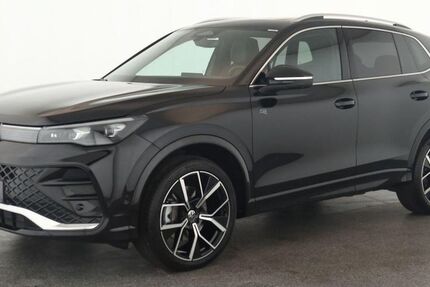 VW Tiguan 25.900 km 44.884 &euro; Düsseldorf 40233