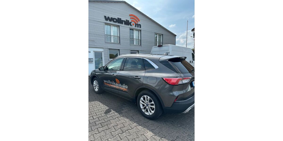 Ford Kuga 216.000 km 13.499 &euro; Korschenbroich 41352