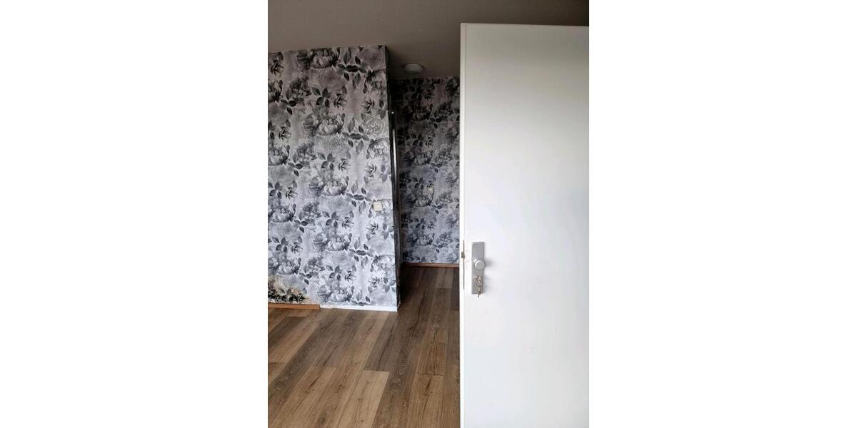 Maisonettenwohnung Mönchengladbach Süd - 3 Zimmer, 78 m&sup2;, 1.300&euro; | Angebot:25654693