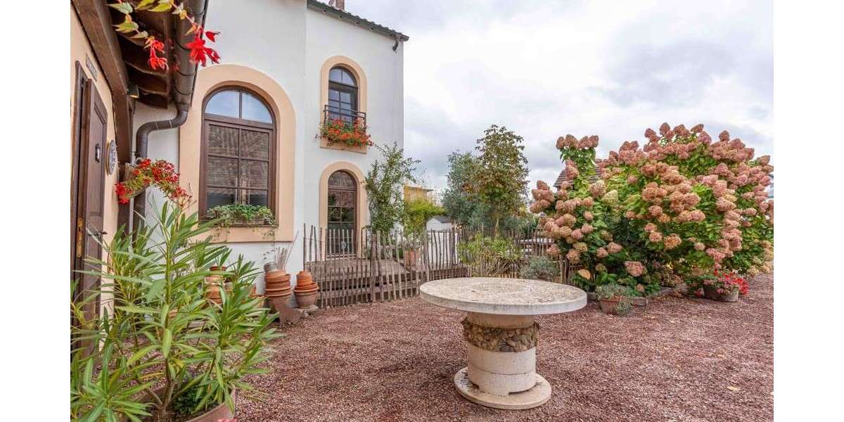 Einfamilienhaus Niederkrüchten - 7 Zimmer, 224 m&sup2;, 1.450.000&euro; | Angebot:23026027