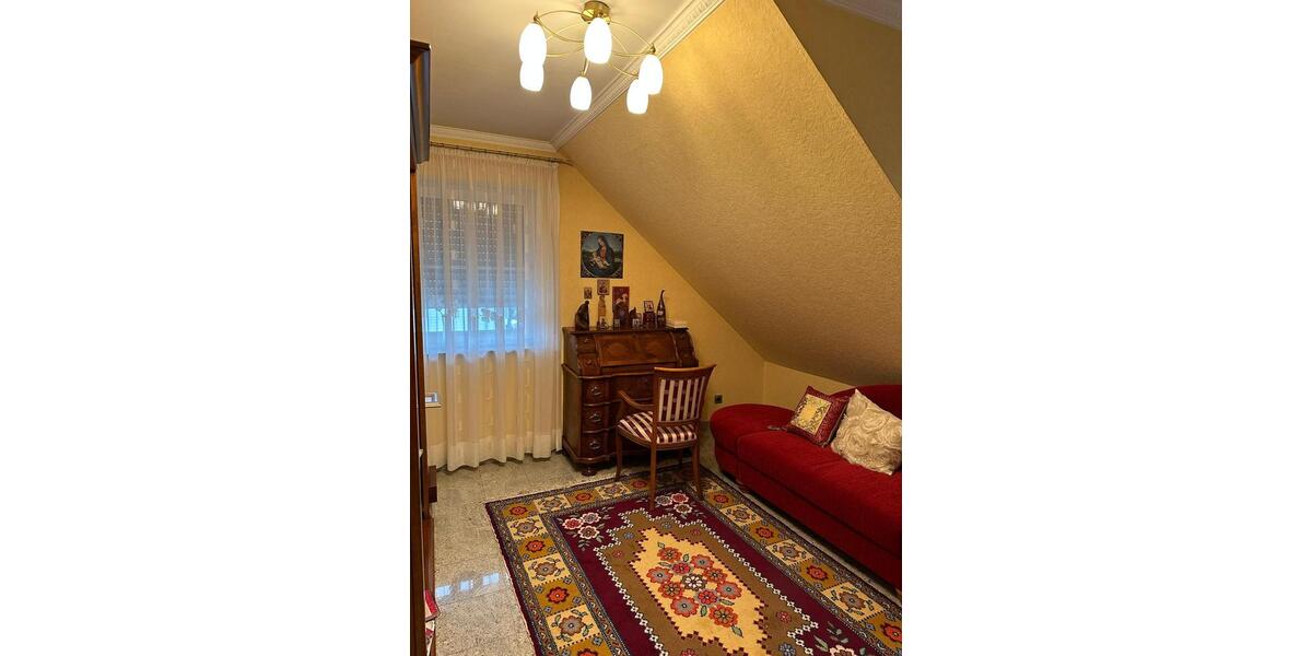 Mehrfamilienhaus, Wohnhaus Korschenbroich - 8 Zimmer, 219 m&sup2;, 849.000&euro; | Angebot:25375743