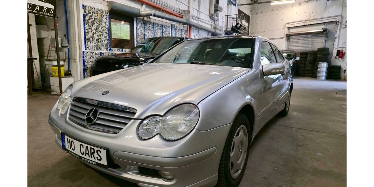 Mercedes-Benz CL 180 130.000 km 3.490 &euro; Ratingen 40878