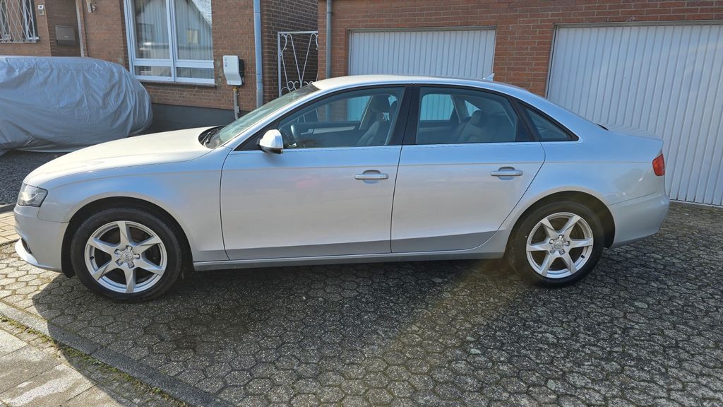 Audi A4 157.000 km 5.250 &euro; Rommerskirchen 41569