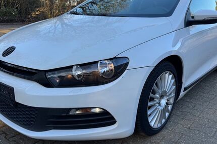 VW Scirocco 180.000 km 5.000 &euro; Mönchengladbach 41069