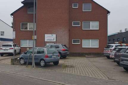 Wohnung Kaarst - 4 Zimmer, 150 m&sup2;, 1.275&euro; | Angebot:26081048