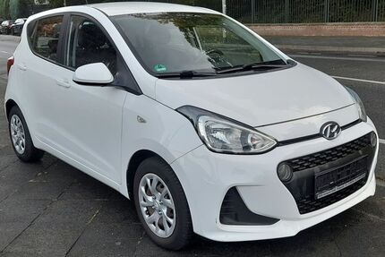 Hyundai i10 136.000 km 5.900 &euro; Mönchengladbach - Odenkirchen 41199