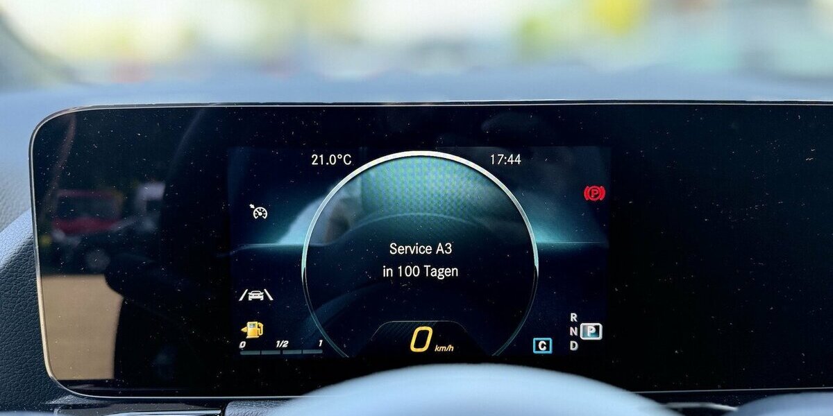 Mercedes-Benz B 200 d Comand Online / Kamera / Teilleder / DAB 34.000 km 25.290 &euro; Mönchengladbach 41066