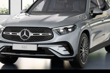 Mercedes-Benz GLC 300 9.900 km 71.990 &euro; Düsseldorf 40470