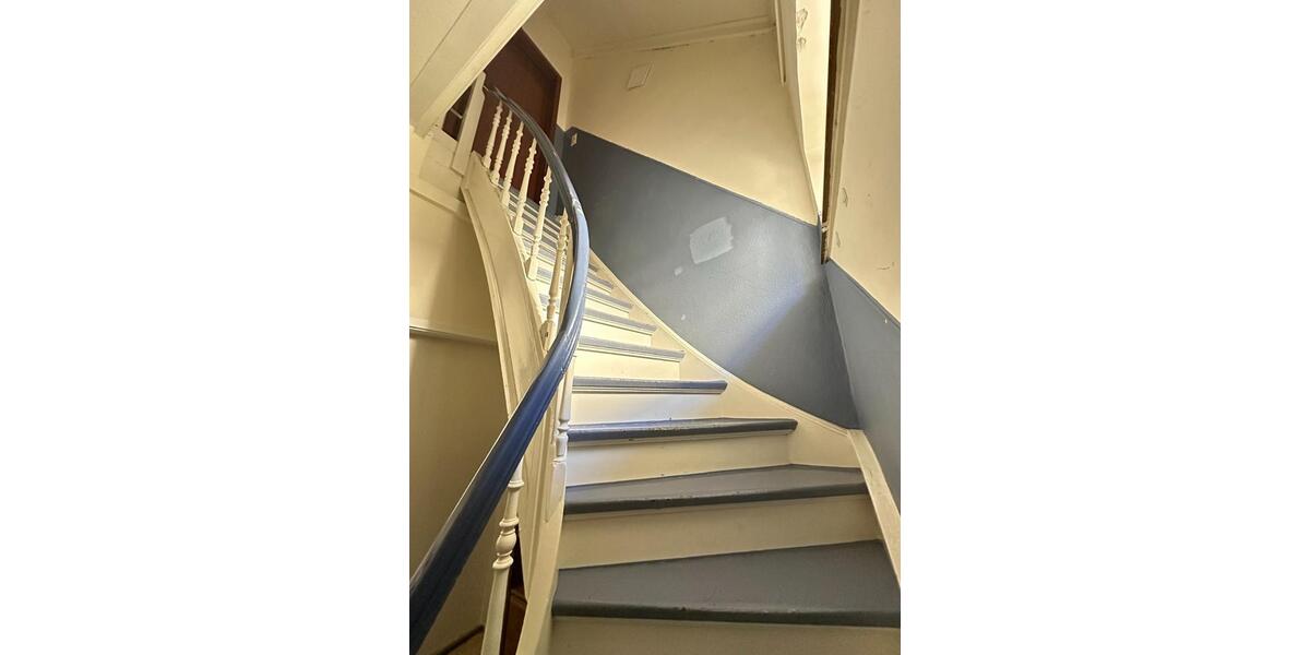 Dachgeschoßwohnung Duisburg Duisburg-Mitte - 3 Zimmer, 53 m&sup2;, 440&euro; | Angebot:25756995