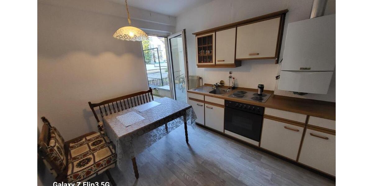Etagenwohnung Krefeld - 3 Zimmer, 110 m&sup2;, 1.400&euro; | Angebot:26664047