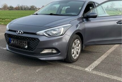 Hyundai i20 83.000 km 8.850 &euro; Willich 47877
