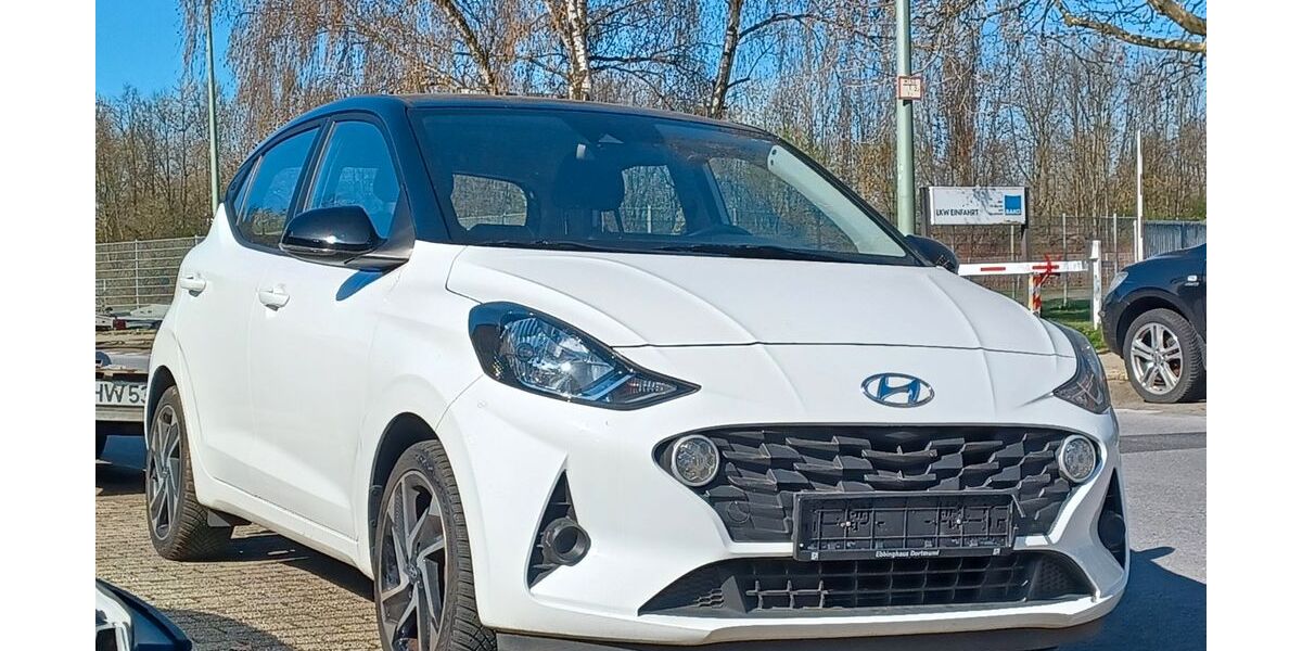 Hyundai i10 33.650 km 14.350 &euro; Duisburg 47269