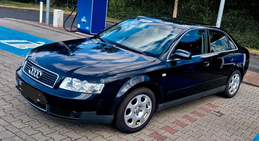 Audi A4 222.150 km 2.990 &euro; Meerbusch 40668