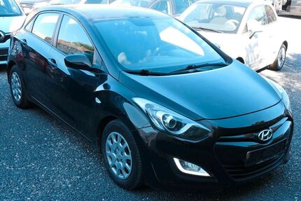 Hyundai i30 129.000 km 4.950 &euro; Mönchengladbach 41063