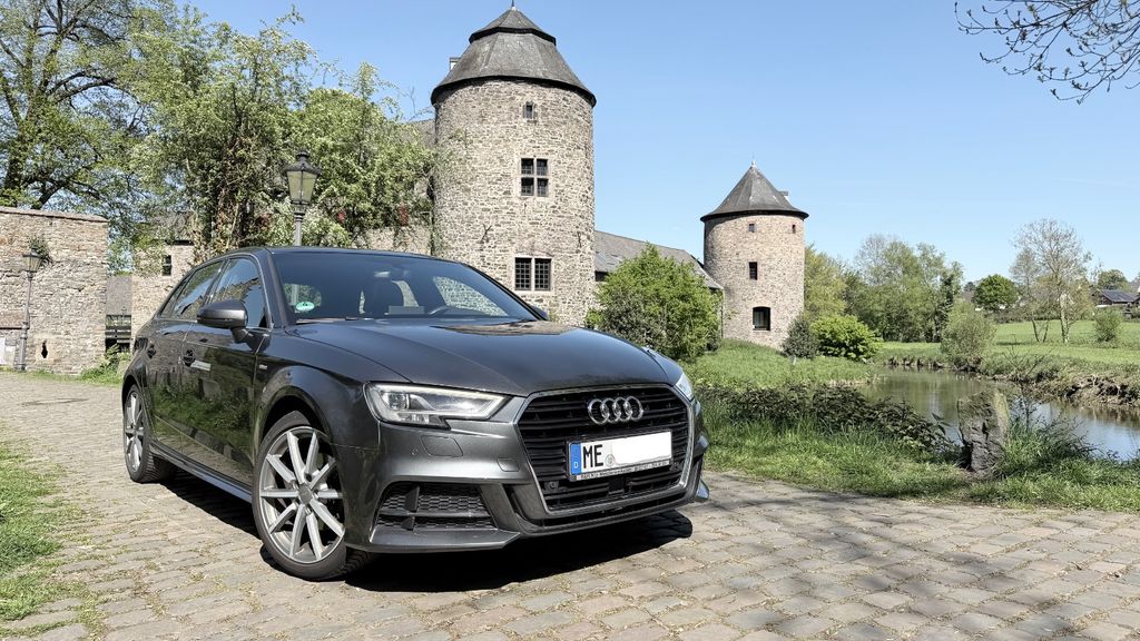 Audi A3 149.800 km 15.490 &euro; Ratingen 40880