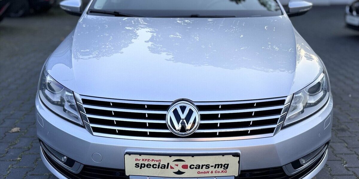 VW Passat CC Highline/Autom,/ Leder/PANO/5 Sitze 180.000 km 10.490 &euro; Mönchengladbach 41066