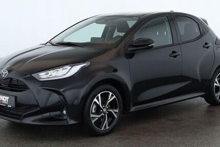 Toyota Yaris 34.200 km 19.884 &euro; Düsseldorf 40233