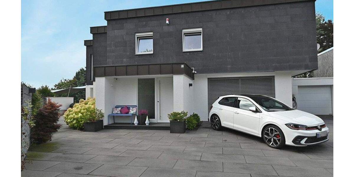 Einfamilienhaus Mülheim Broich - 7 Zimmer, 399 m&sup2;, 1.495.000&euro; | Angebot:25663252