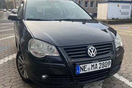 VW Polo 180.000 km 1.950 &euro; Neuss 41466