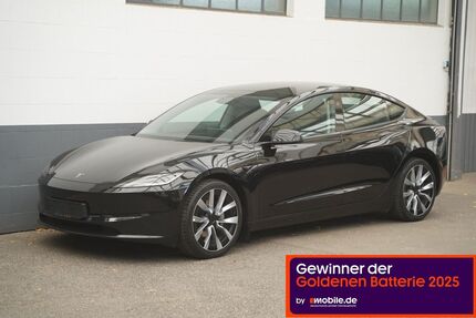 Tesla Model 3 112.267 km 36.550 &euro; Mönchengladbach 41236
