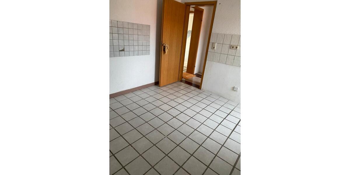 Dachgeschoßwohnung Duisburg Rheinhausen - 1 Zimmer, 45 m&sup2;, 590&euro; | Angebot:25875981