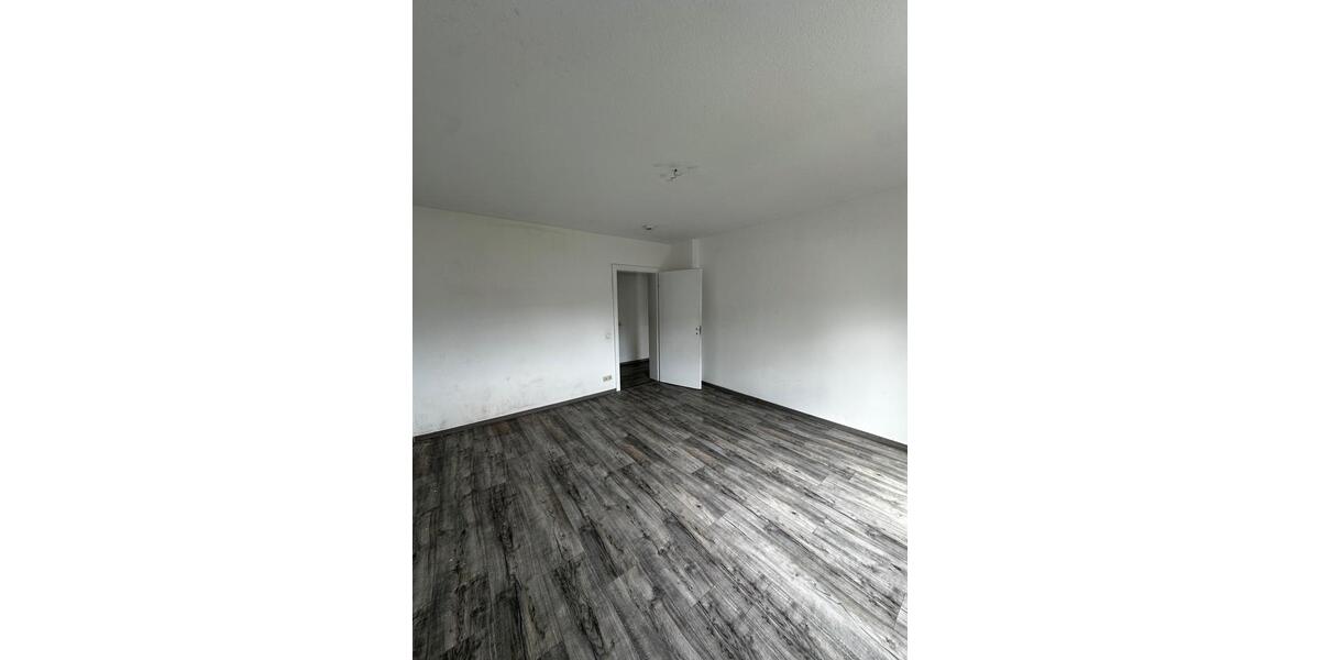 Erdgeschoßwohnung Mönchengladbach Süd - 2 Zimmer, 75 m&sup2;, 900&euro; | Angebot:26613572