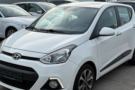 Hyundai i10 125.153 km 7.990 &euro; Neuss 41469