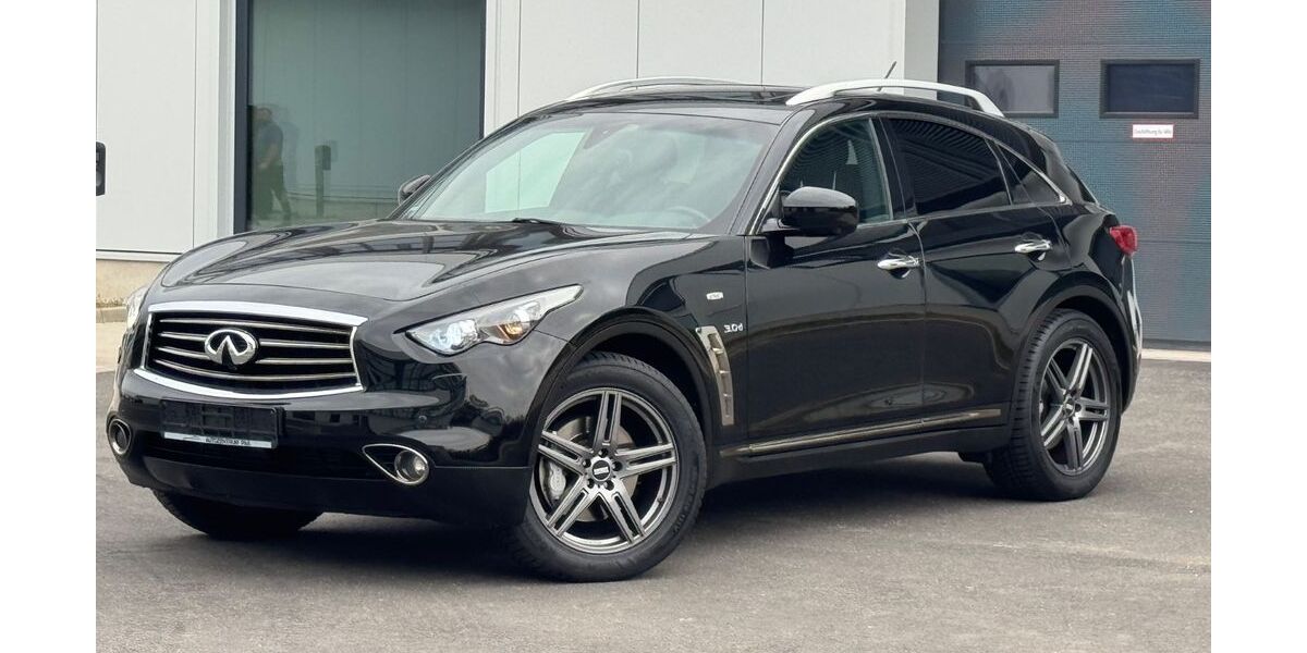 INFINITI QX70 315.084 km 10.490 &euro; Krefeld 47803