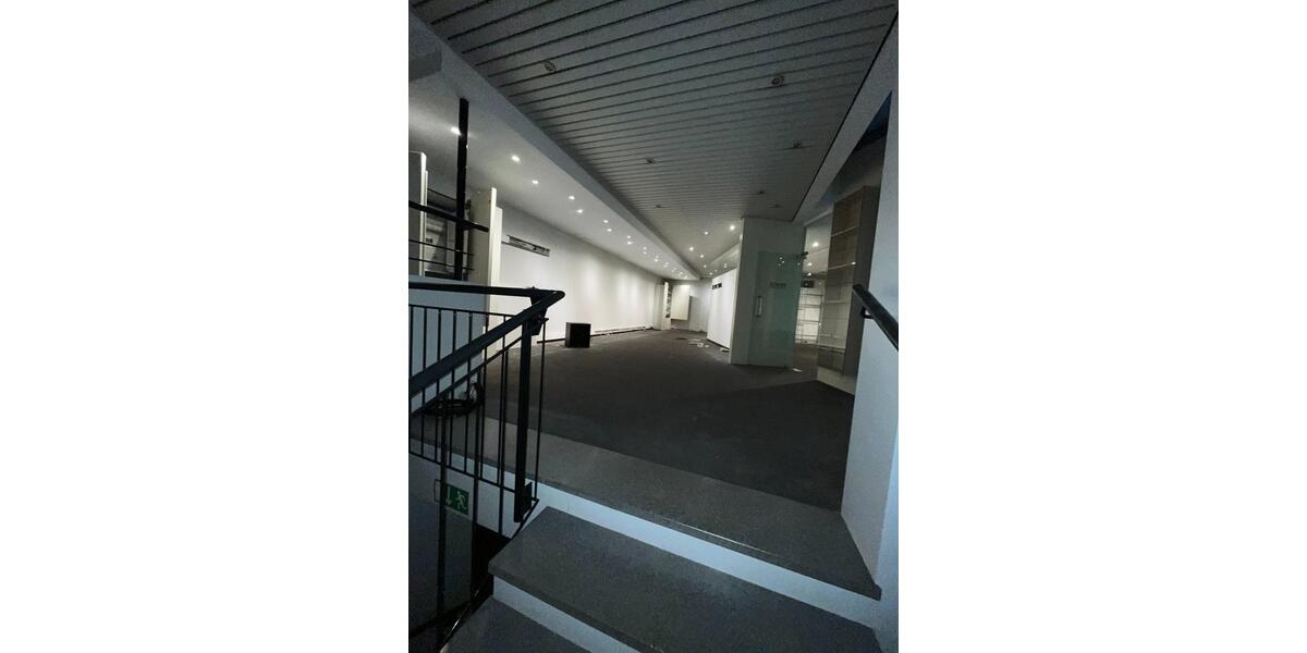 Gewerbeobjekt Mönchengladbach Süd - 2.500&euro; | Angebot:25783341