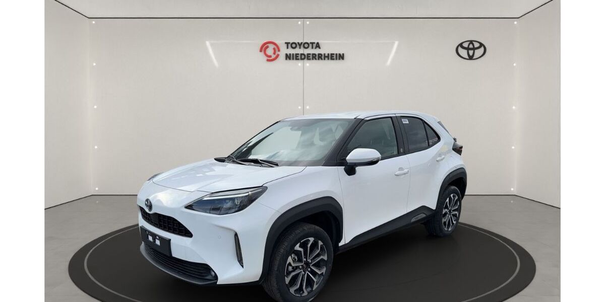 Toyota Yaris Cross 5.000 km 30.985 &euro; Krefeld 47809