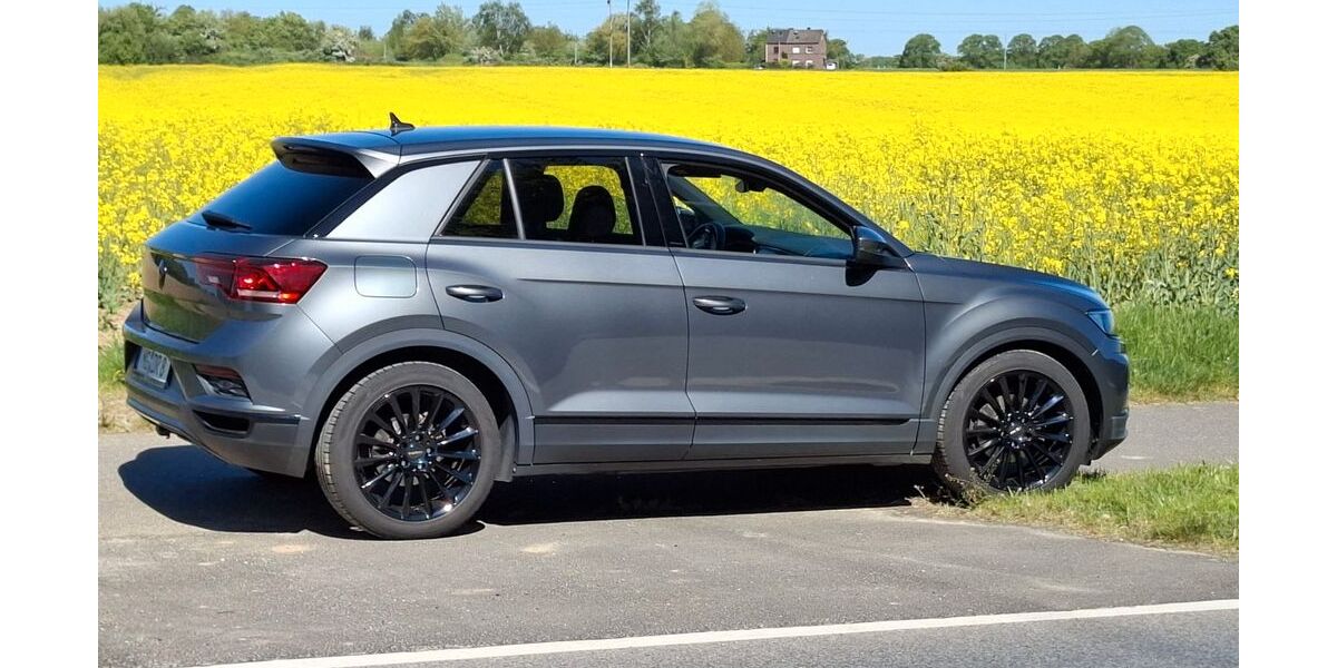 VW T-Roc 27.000 km 25.000 &euro; Mönchengladbach 41189