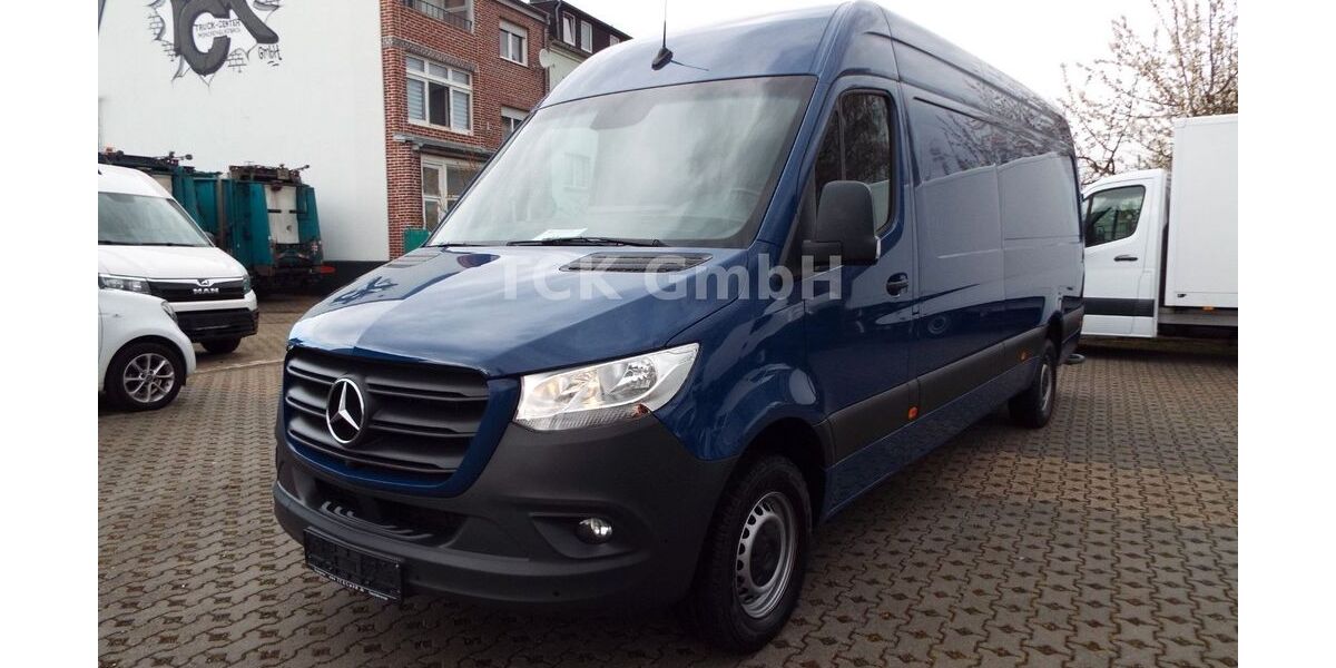Mercedes-Benz Sprinter 188.000 km 30.927 &euro; Mönchengladbach 41063