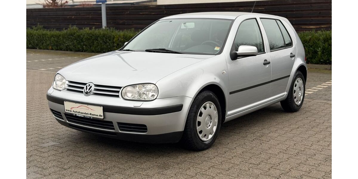 VW Golf 158.000 km 3.250 &euro; Mönchengladbach 41063