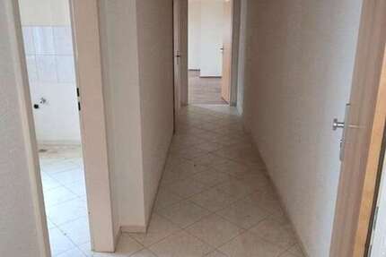 Wohnung Krefeld - 3 Zimmer, 60 m&sup2;, 570&euro; | Angebot:25396340