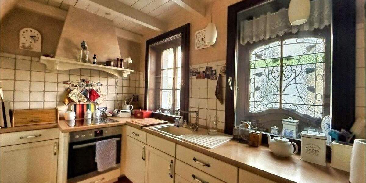 Reihenmittelhaus Krefeld Linn - 4 Zimmer, 153 m&sup2;, 465.000&euro; | Angebot:25940231
