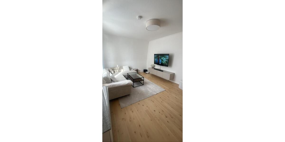 Etagenwohnung Düsseldorf Stadtbezirk 9 - 2 Zimmer, 65 m&sup2;, 1.000&euro; | Angebot:25987290