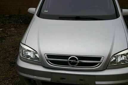 Opel Zafira 207.800 km 2.700 &euro; Grevenbroich 41516