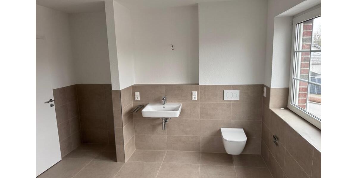 Etagenwohnung Erkelenz - 4 Zimmer, 137 m&sup2;, 1.575&euro; | Angebot:24478614