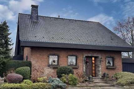 Haus Krefeld Hülser Berg - 4 Zimmer, 190 m&sup2;, 850.000&euro; | Angebot:24832880