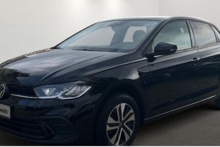 VW Polo 8.242 km 21.280 &euro; Grevenbroich 41515