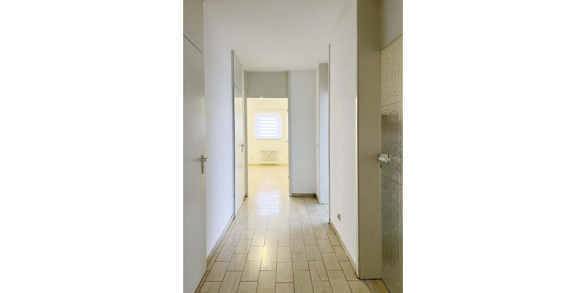 Etagenwohnung Kaarst - 3 Zimmer, 91 m&sup2;, 1.150&euro; | Angebot:25943657