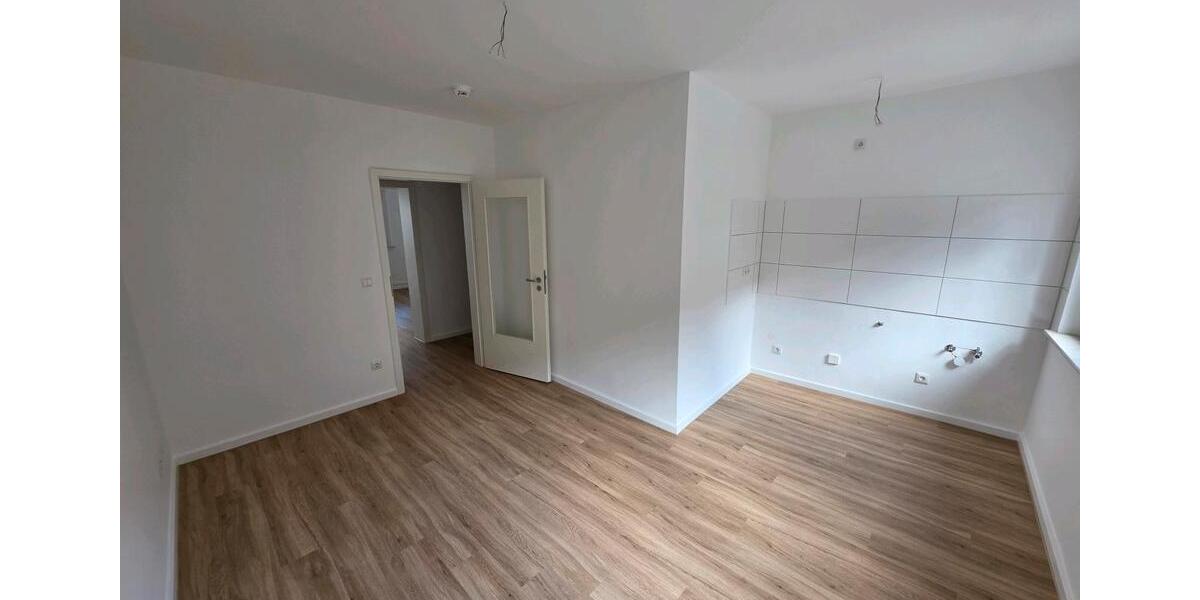 Etagenwohnung Düsseldorf Stadtbezirk 3 - 1 Zimmer, 42 m&sup2;, 600&euro; | Angebot:26023977