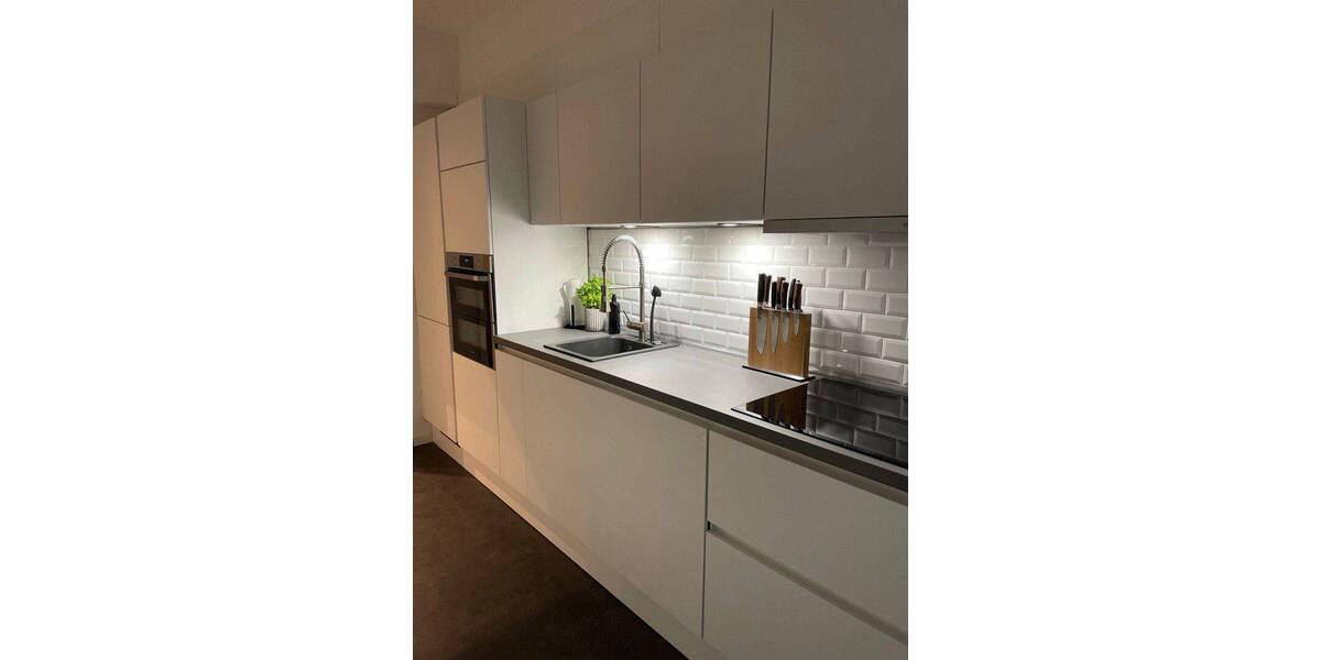 Etagenwohnung Düsseldorf Düsseltal - 3 Zimmer, 112 m&sup2;, 679.000&euro; | Angebot:26932672