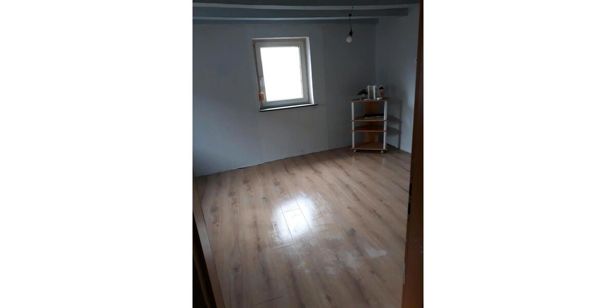 Einfamilienhaus Wegberg - 5 Zimmer, 120 m&sup2;, 130.000&euro; | Angebot:27071859