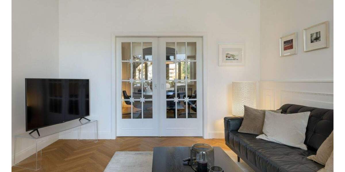 Reihenmittelhaus Krefeld Cracau - 7 Zimmer, 202 m&sup2;, 1.590.000&euro; | Angebot:25738411