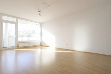 Wohnung Duisburg Hochheide - 3 Zimmer, 87 m&sup2;, 110.000&euro; | Angebot:25798808