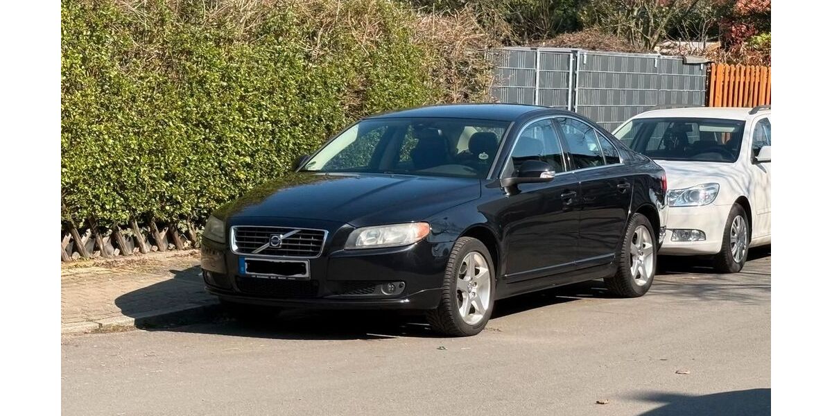 Volvo S80 231.000 km 5.500 &euro; Düsseldorf 40591