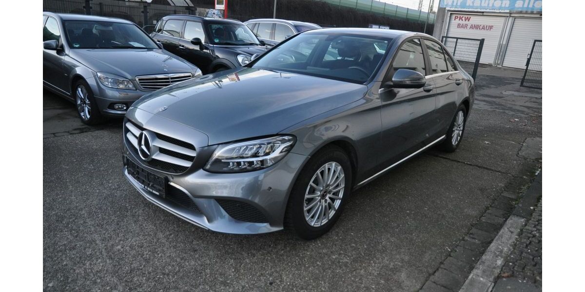 Mercedes-Benz C 220 103.000 km 24.950 &euro; Neuss 41460
