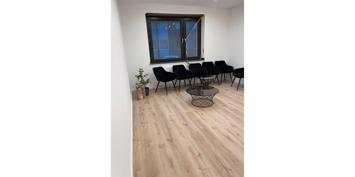 Etagenwohnung Mönchengladbach Süd - 3 Zimmer, 87 m&sup2;, 1.450&euro; | Angebot:25858770